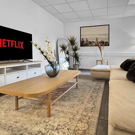 Group Friendly Comfort Central Stuttgart Apartment エクステリア 写真