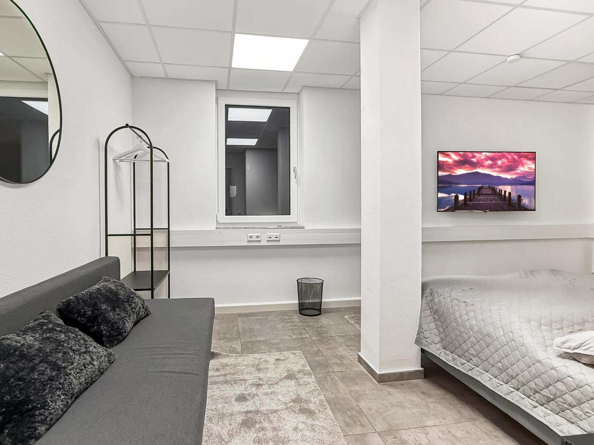 Group Friendly Comfort Central Stuttgart Apartment エクステリア 写真