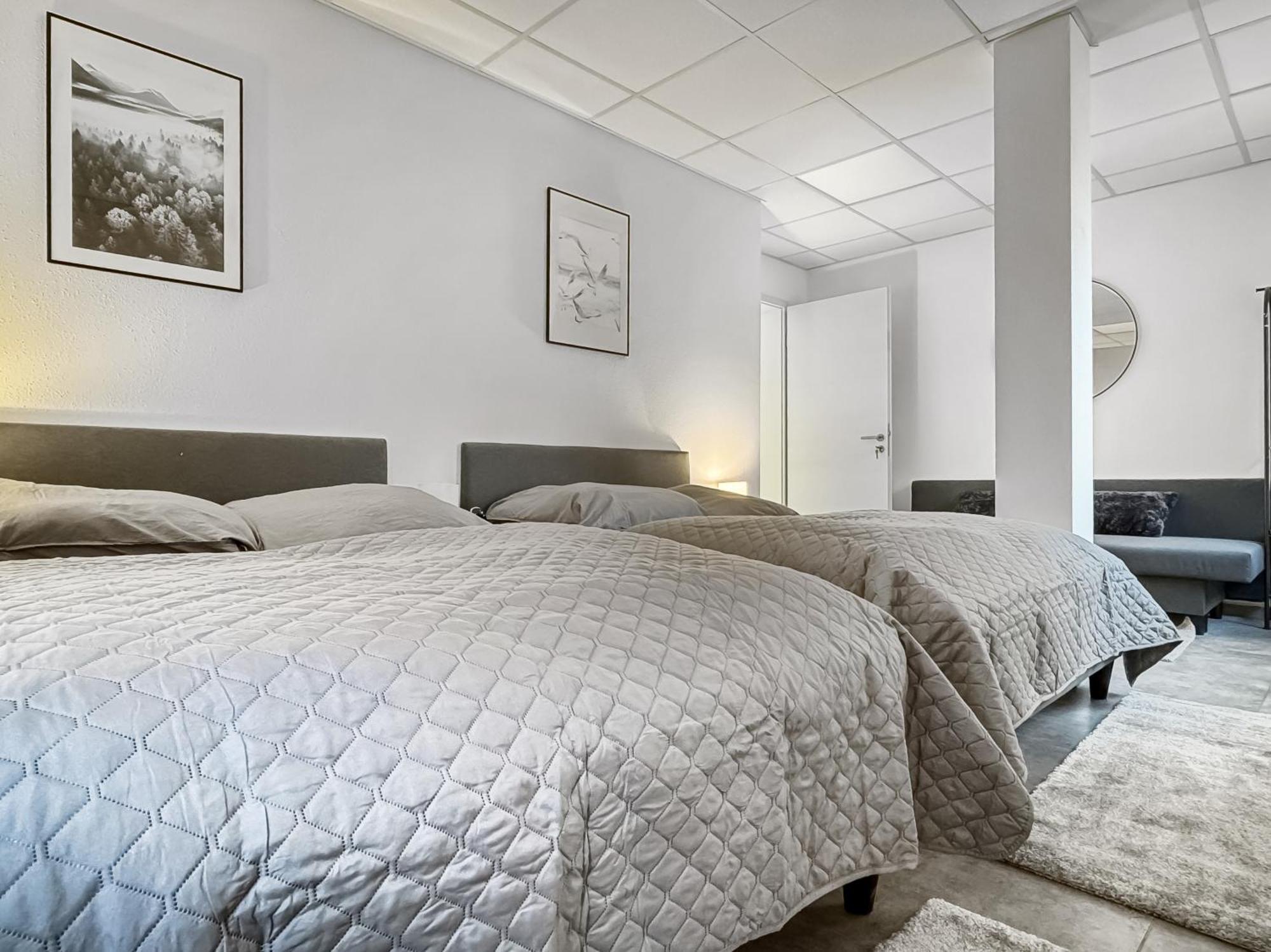 Group Friendly Comfort Central Stuttgart Apartment エクステリア 写真